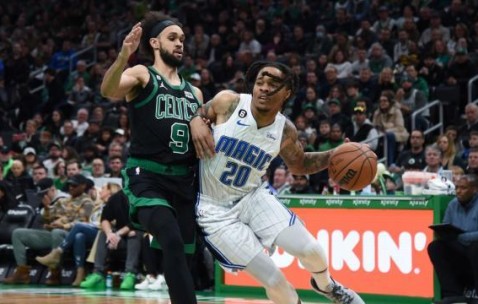 开云体育下载-【现场】绿军再度呈现打铁上演 主场连续两负魔术