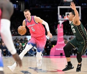 开云体育入口-豪赌波神适得其反？多位记者为绿军失去斯马特担忧